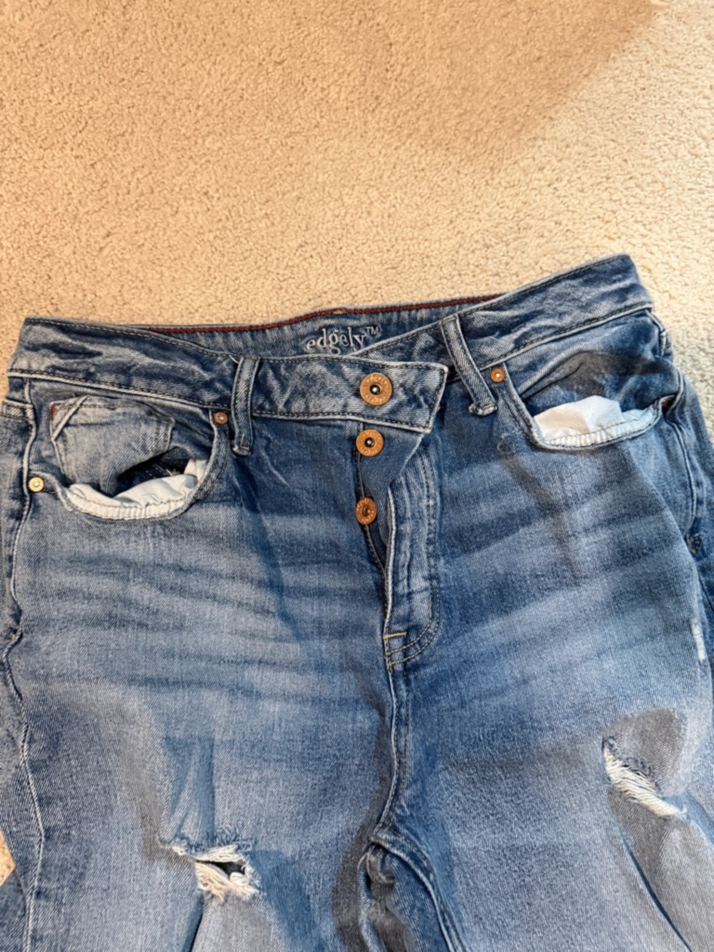 edgely Distressed Cropped Ankle Jeans - Light Blue